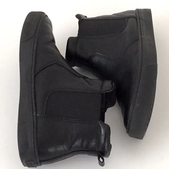 Old Navy Black Jack Chelsea Hight Boy’s Ankle Boots. Casual, Everyday, Winter. - Picture 6 of 6